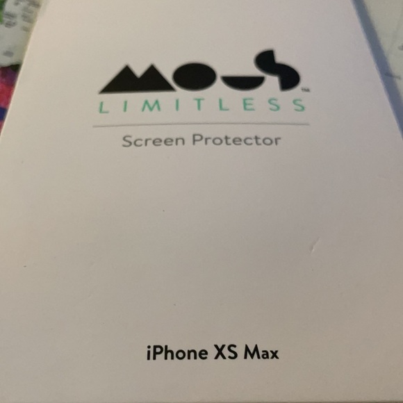 Mous limitless screen protector iPhone XS Max - Picture 2 of 3